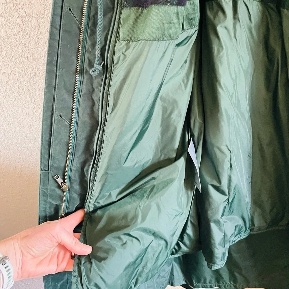 Vintage 90s Eddie Bauer Wool Lined Down Insulated Puffer Trench Coat in Green